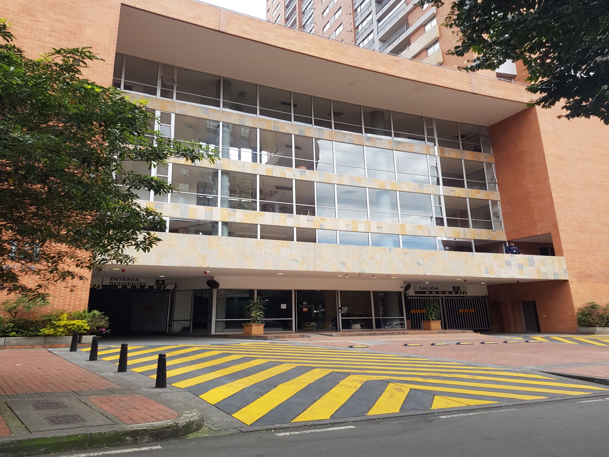 Oficina en arriendo Cundinamarca Bogotá Samper 39 m2 Habitaciones 0 Baños 2 Garajes 1 Precio $2448570