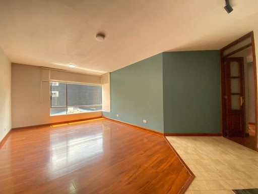 Apartamento en venta Cundinamarca Bogotá Las Acasias 90 m2 Habitaciones 3 Baños 2 Garajes 2 Precio $450000000