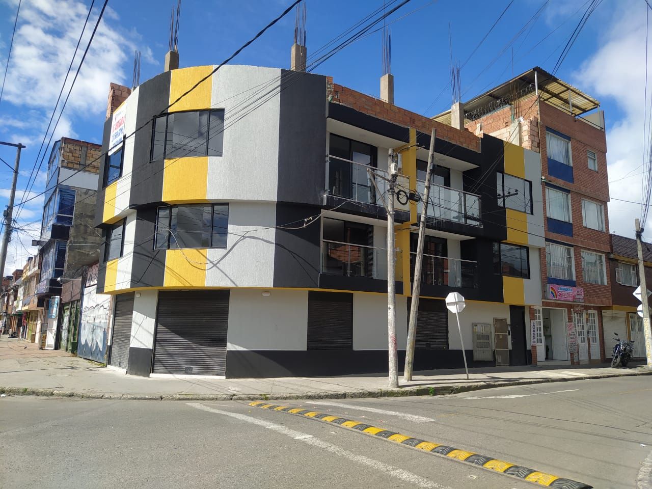 Apartamento en arriendo Cundinamarca Bogotá Jazmin 45 m2 Habitaciones 1 Baños 1 Garajes 0 Precio $1300000