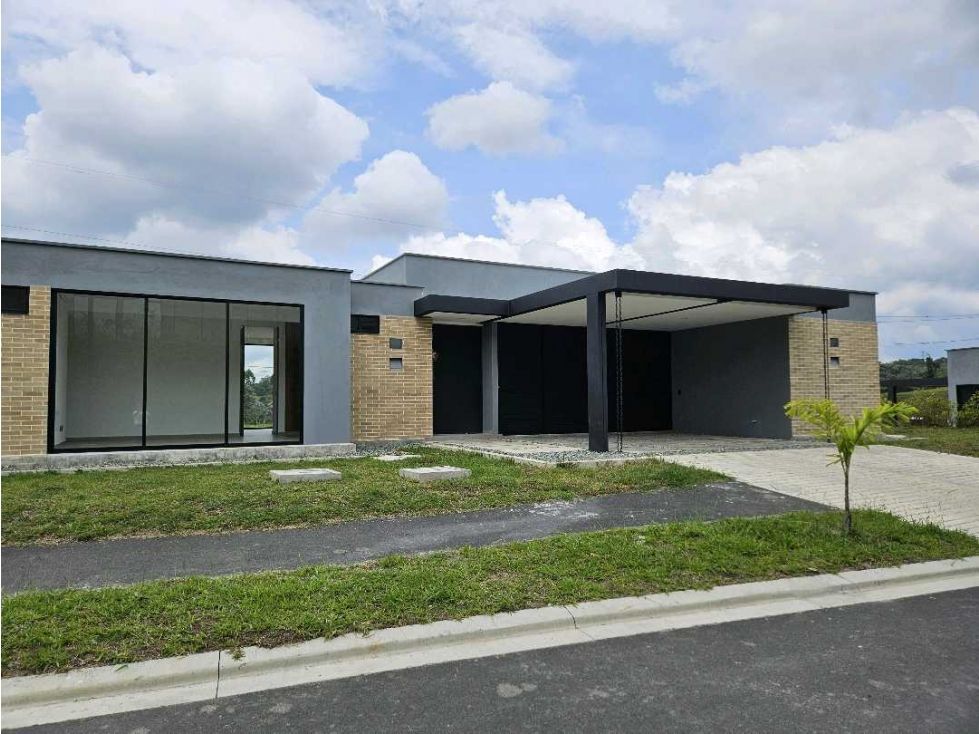 Casa Campestre en venta Quindío Circasia Circasia 224 m2 Habitaciones 3 Baños 3 Garajes 2 Precio $1800000000