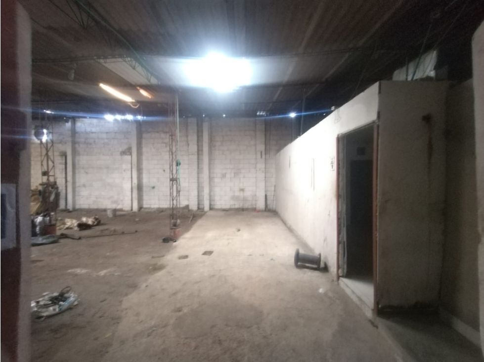 Bodega en arriendo o venta Atlántico Barranquilla San Roque 522 m2 Habitaciones 0 Baños 1 Garajes 1 Precio venta $800000000 Precio arriendo $5500000