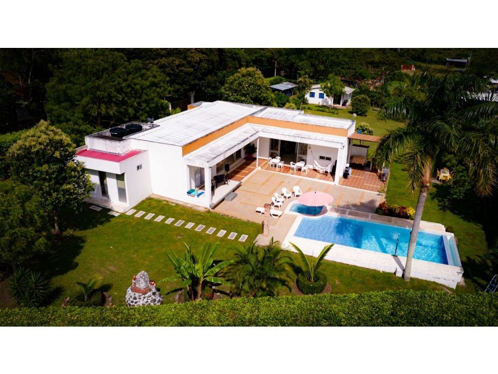 Casa Campestre en venta Tolima Alvarado Alvarado 380 m2 Habitaciones 4 Baños 5 Garajes 5 Precio $950000000