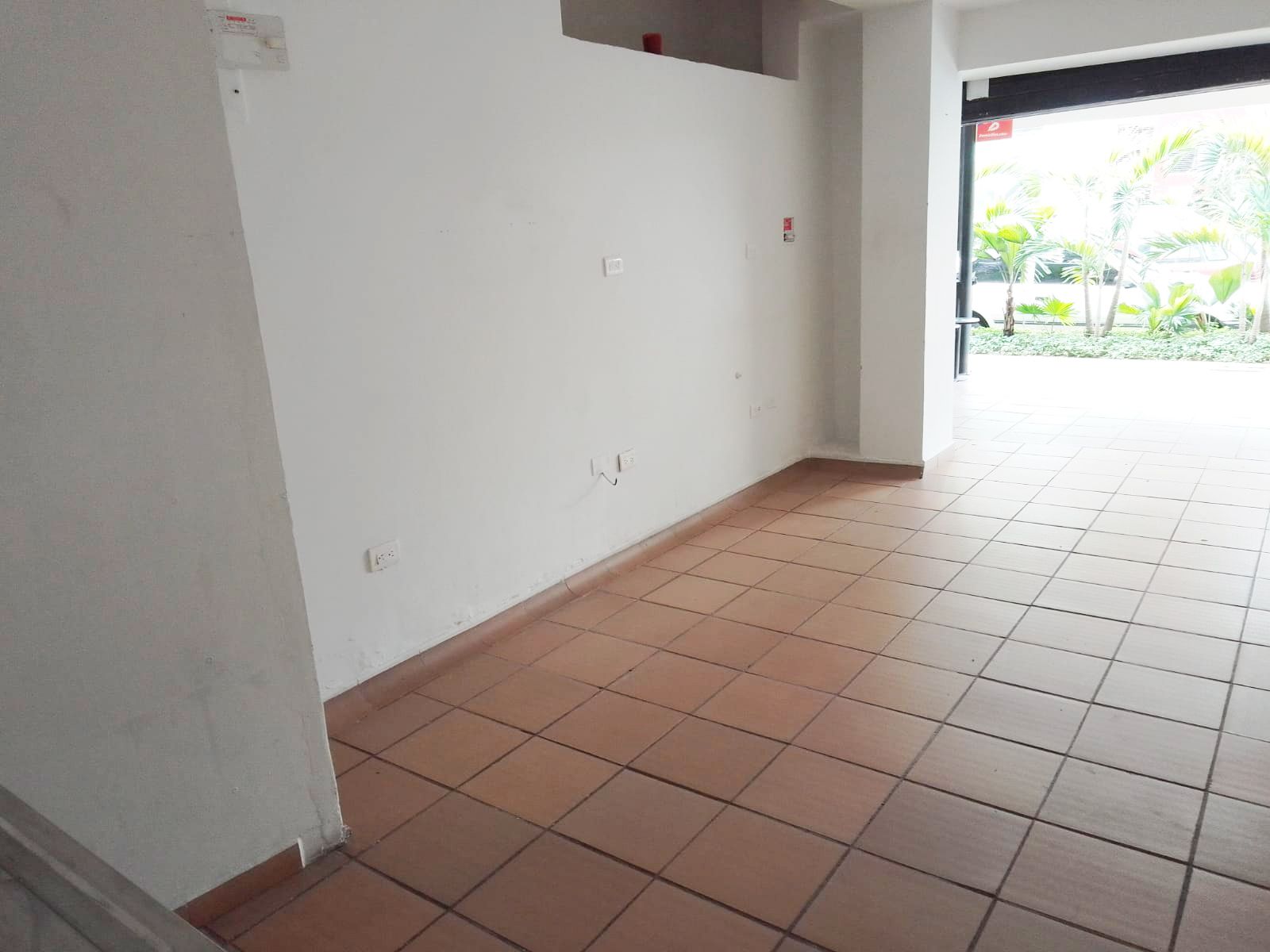 Local Comercial en arriendo Antioquia Medellín Rosales 35 m2 Habitaciones 1 Baños 1 Garajes 0 Precio $2000000