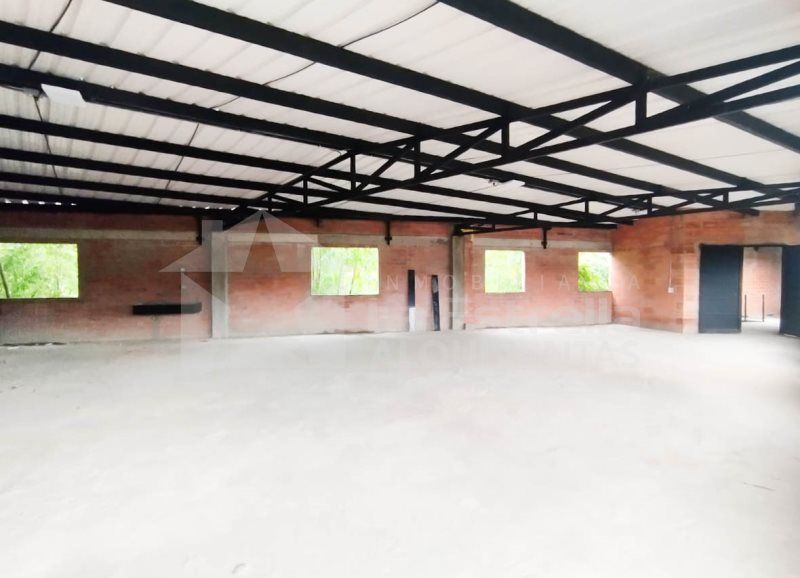 Bodega en arriendo Antioquia Medellín Universidad Nacional 150 m2 Habitaciones 0 Baños 2 Garajes 0 Precio $3500000