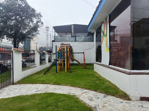 Casa en venta Cundinamarca Bogotá Los Cedritos 486 m2 Habitaciones 6 Baños 6 Garajes 1 Precio $3010000000