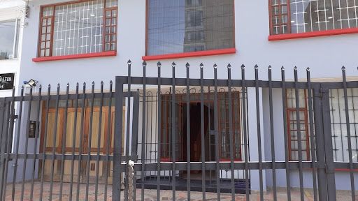 Casa en venta Cundinamarca Bogotá Santa Barbara Oriental 660 m2 Habitaciones 12 Baños 6 Garajes 6 Precio $5100000000