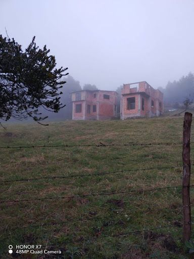Casa en venta Cundinamarca La Calera La Calera 4250 m2 Habitaciones 2 Baños 3 Garajes 1 Precio $800000000