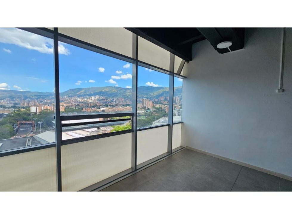 Oficina en venta Antioquia Envigado Primavera 37 m2 Habitaciones 0 Baños 1 Garajes 0 Precio $400000000