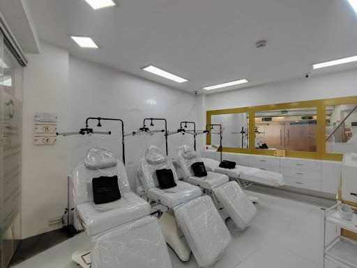 Local en venta Antioquia Envigado Envigado 30 m2 Habitaciones 0 Baños 1 Garajes 0 Precio $550000000