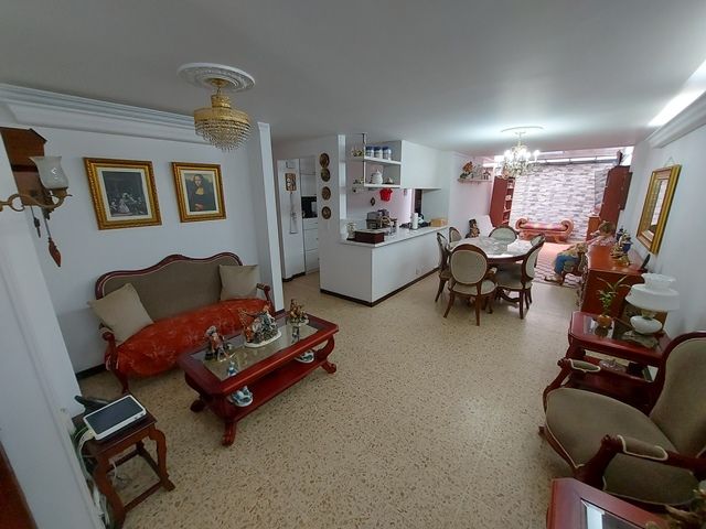 Apartamento en venta Antioquia Medellín Castropol 165 m2 Habitaciones 3 Baños 2 Garajes 1 Precio $650000000