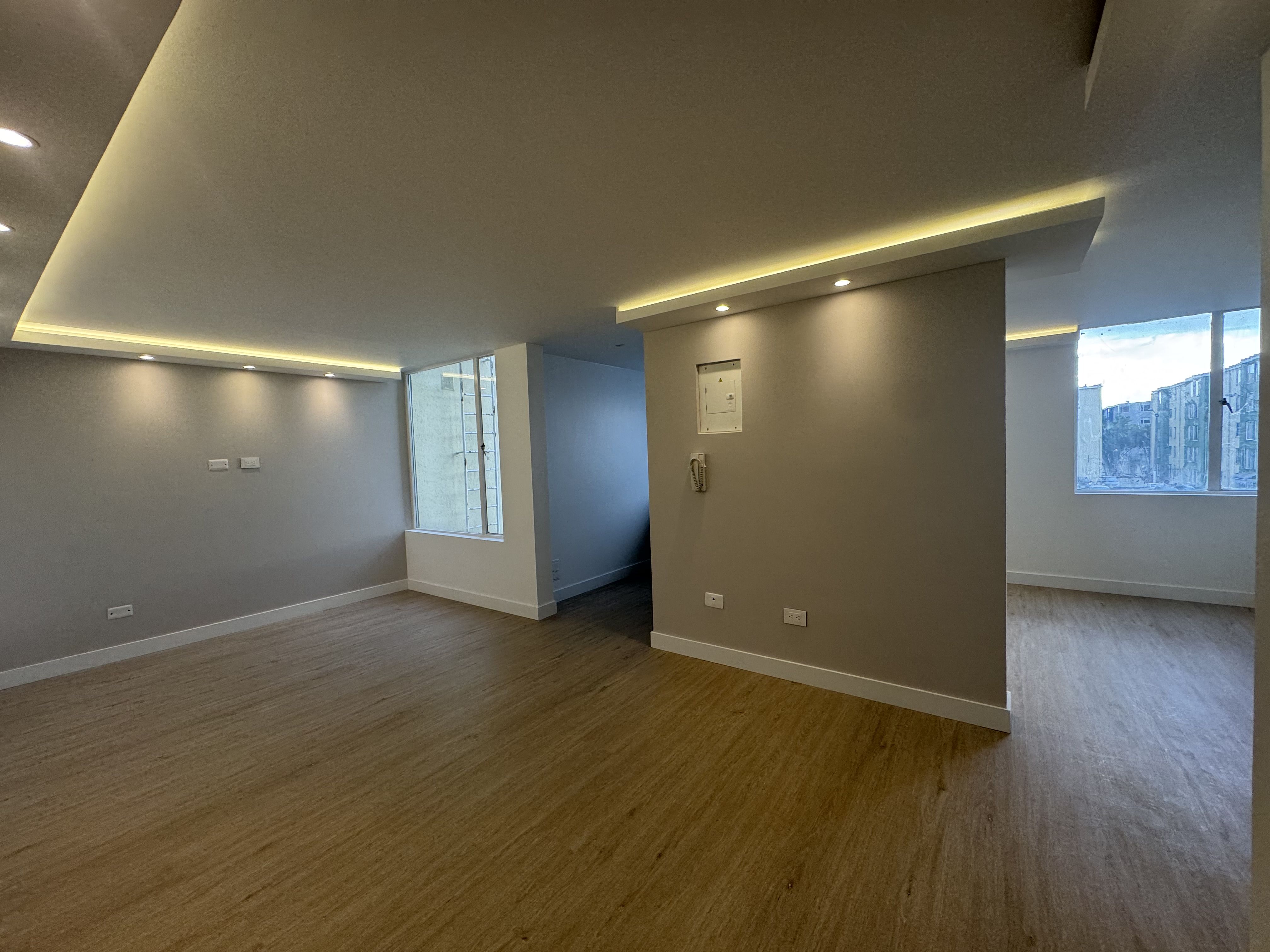 Apartamento en venta Cundinamarca Bogotá Cr Praderas De Fontibon Et Iv 55 m2 Habitaciones 2 Baños 1 Garajes 0 Precio $250000000