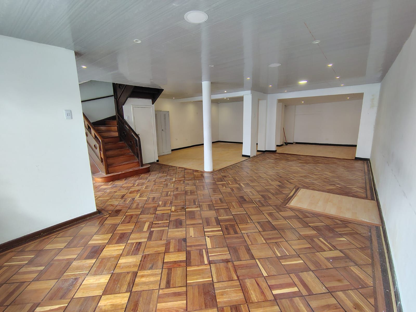 Oficina en arriendo Cundinamarca Bogotá Las Américas 190 m2 Habitaciones 0 Baños 1 Garajes 1 Precio $4500000