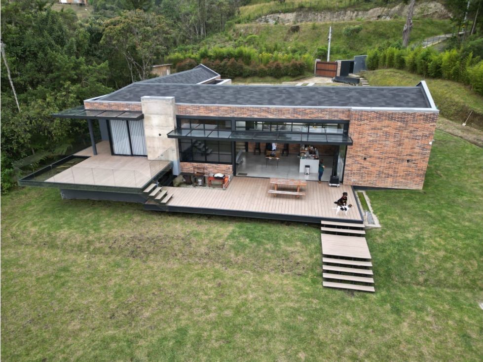 Casa Campestre en venta Antioquia Envigado Envigado 340 m2 Habitaciones 4 Baños 5 Garajes 3 Precio $3200000000