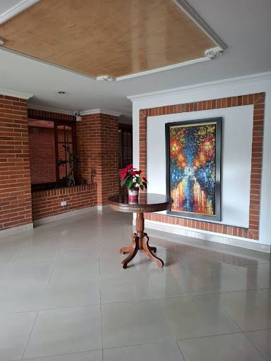 Apartamento en arriendo Cundinamarca Bogotá Bella Suiza 169 m2 Habitaciones 3 Baños 4 Garajes 1 Precio $5010000