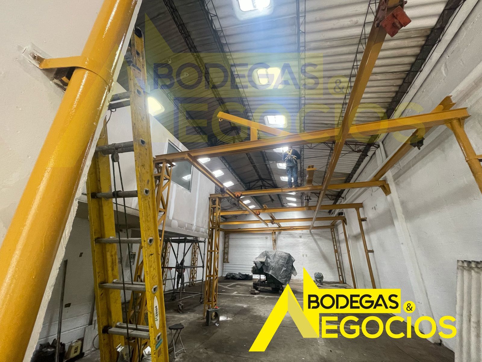 Bodega en arriendo Antioquia Medellín Trinidad 290 m2 Habitaciones 0 Baños 0 Garajes 2 Precio $11500000
