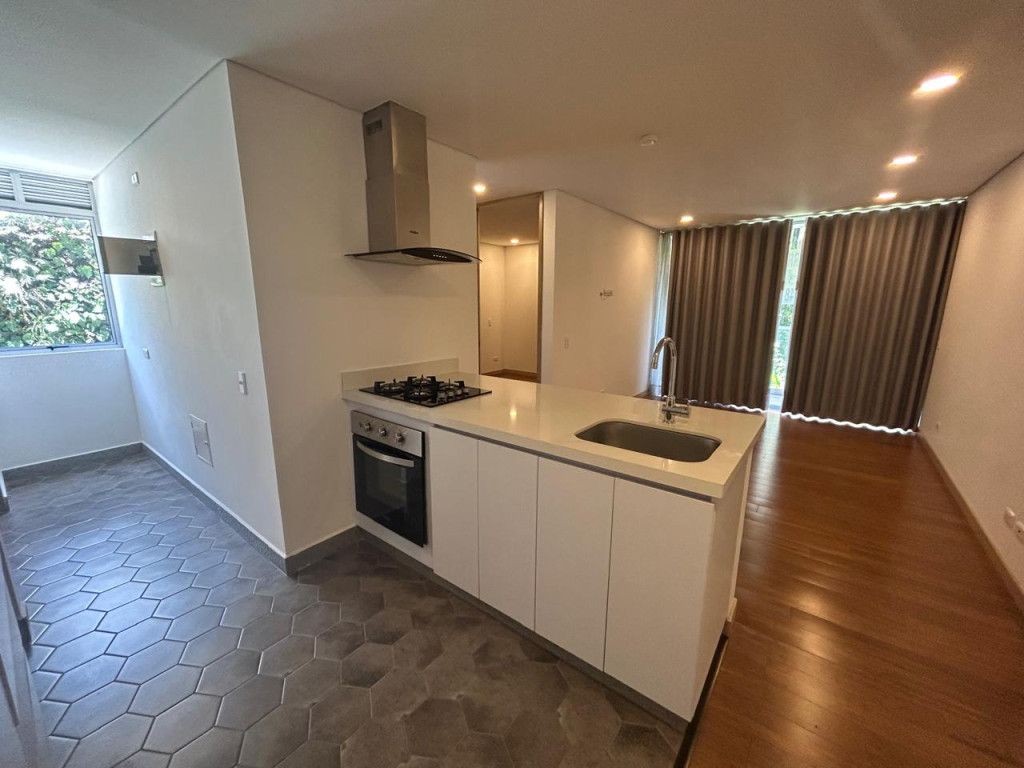 Apartamento en arriendo Antioquia Medellín Medellín 70 m2 Habitaciones 2 Baños 2 Garajes 2 Precio $4500000