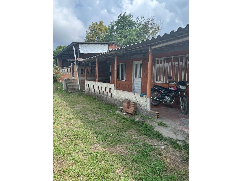 Finca en venta Caldas Villamaría Villamaría 400 m2 Habitaciones 5 Baños 2 Garajes 4 Precio $290000000