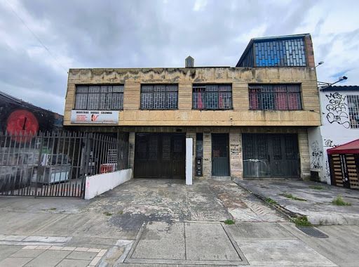 Casa en venta Cundinamarca Bogotá La Capuchina 403 m2 Habitaciones 9 Baños 8 Garajes 4 Precio $1800000000