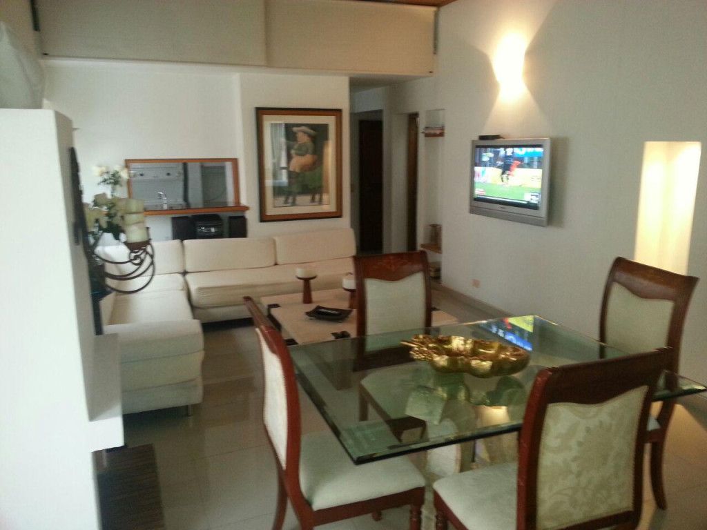 Apartamento en arriendo Cundinamarca Bogotá Santa Barbara Occidental 78 m2 Habitaciones 2 Baños 2 Garajes 1 Precio $4900000