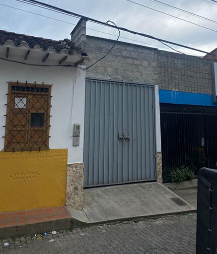 Bodega en venta Antioquia La Ceja Centro 247 m2 Habitaciones 0 Baños 1 Garajes 1 Precio $900000000