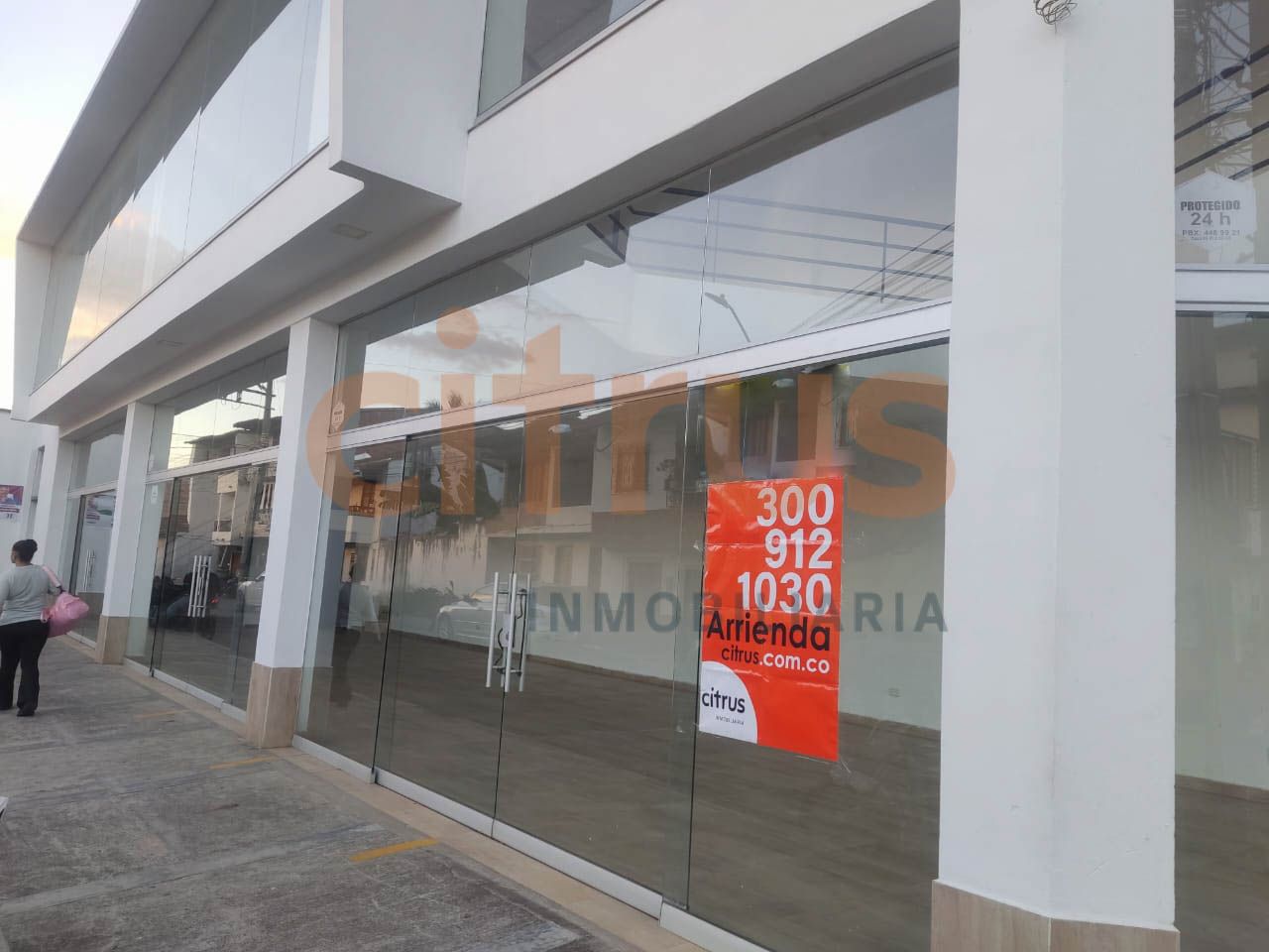 Local en venta Antioquia La Ceja Centro 210 m2 Habitaciones 0 Baños 2 Garajes 0 Precio $1600000000