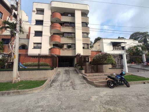 Apartamento en arriendo Atlántico Barranquilla Villa Santos 135 m2 Habitaciones 3 Baños 2 Garajes 1 Precio $1900000