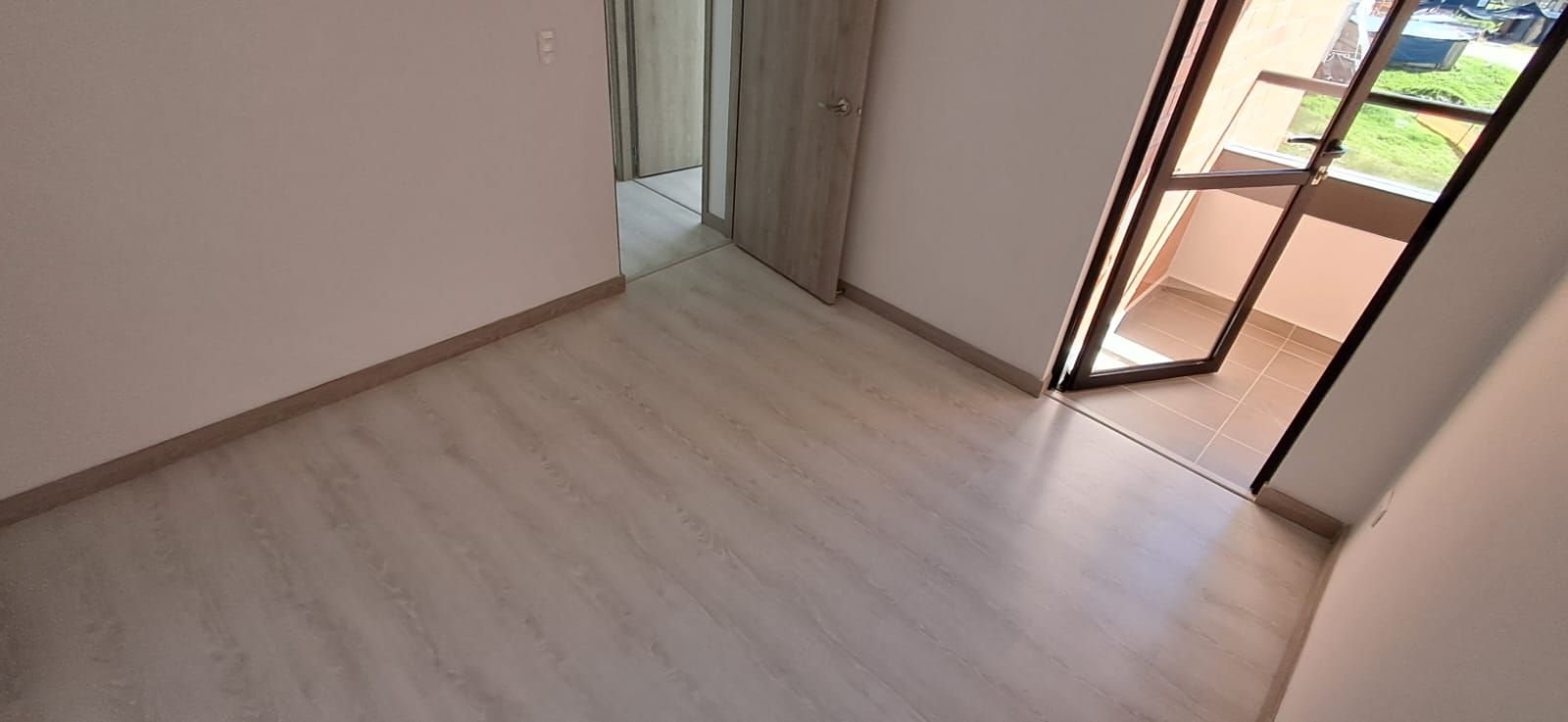 Apartamento en arriendo Antioquia Rionegro San Antonio 77 m2 Habitaciones 3 Baños 2 Garajes 1 Precio $2900000