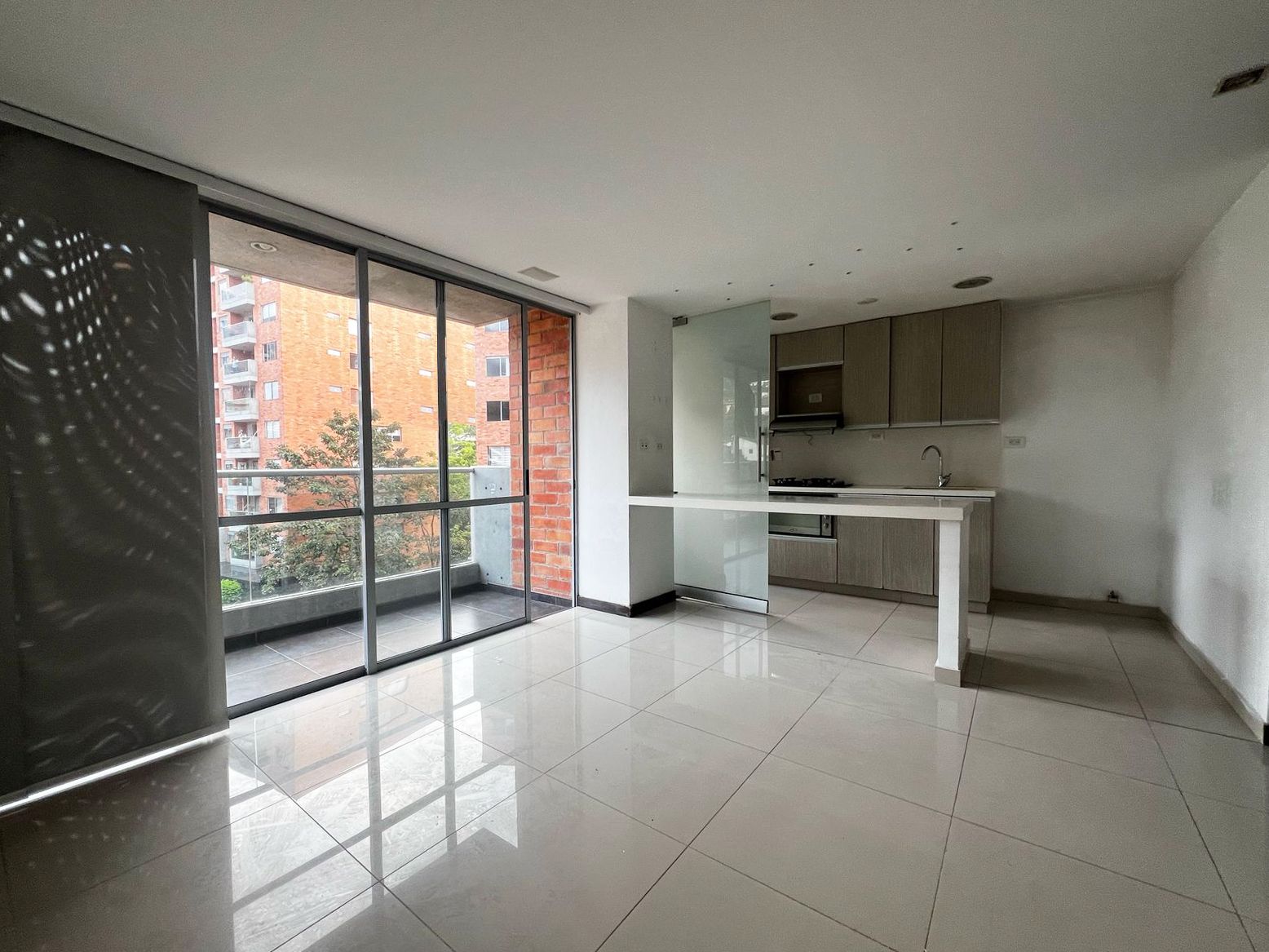 Apartamento en arriendo Antioquia Envigado El Esmeraldal 65 m2 Habitaciones 2 Baños 2 Garajes 2 Precio $3700000