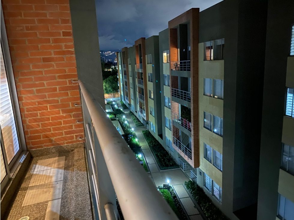 Apartamento en venta Cundinamarca Bogotá El Codito 62 m2 Habitaciones 3 Baños 2 Garajes 1 Precio $380000000