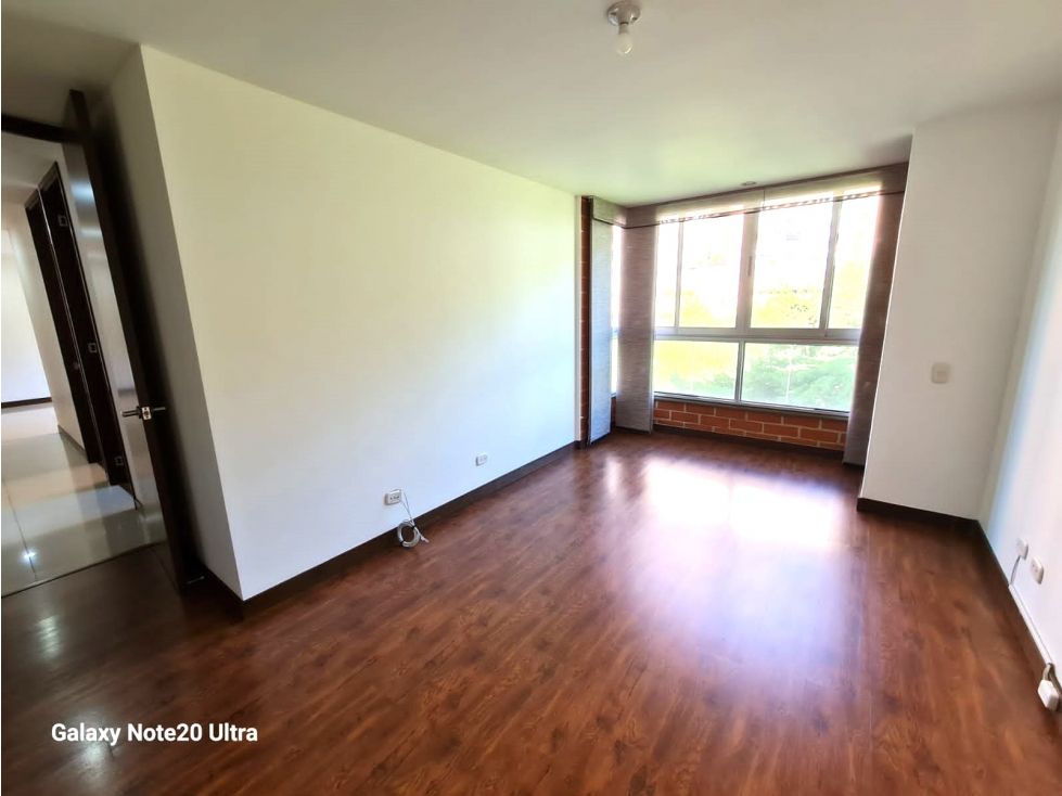 Apartamento en arriendo Antioquia Envigado Loma Del Atravesado 100 m2 Habitaciones 3 Baños 2 Garajes 0 Precio $4400000