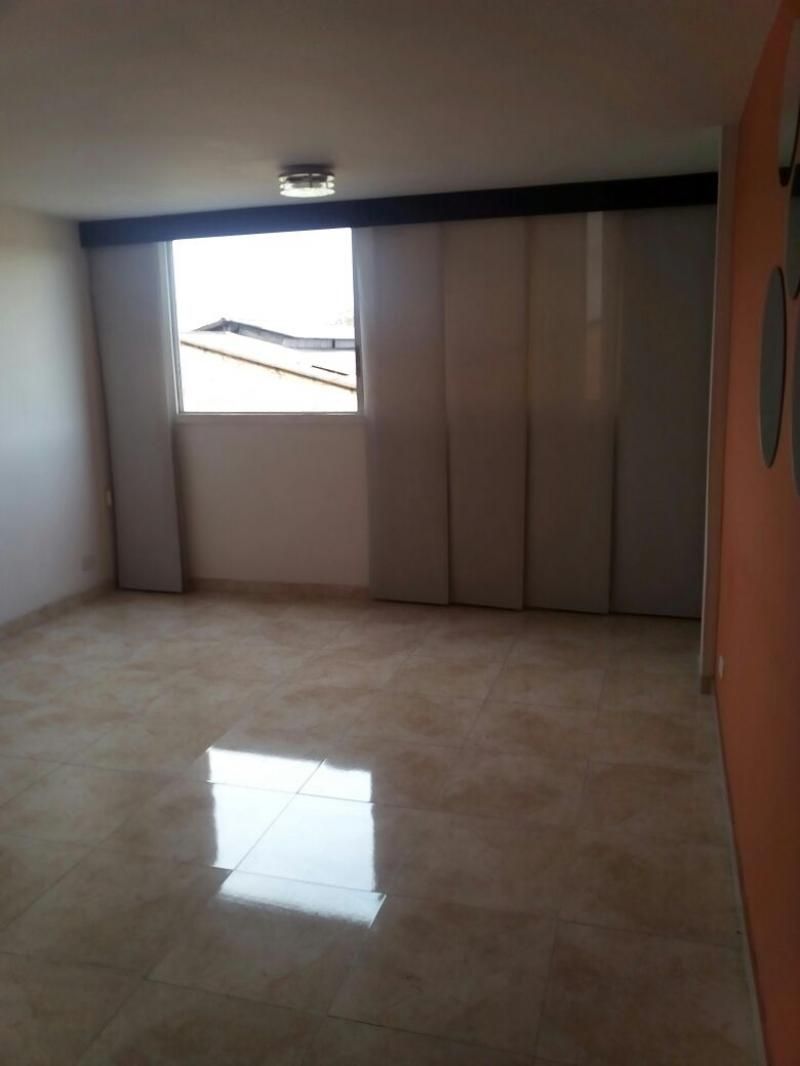 Apartamento en venta Valle Del Cauca Cali Manzanares 68 m2 Habitaciones 3 Baños 2 Garajes 1 Precio $200000000