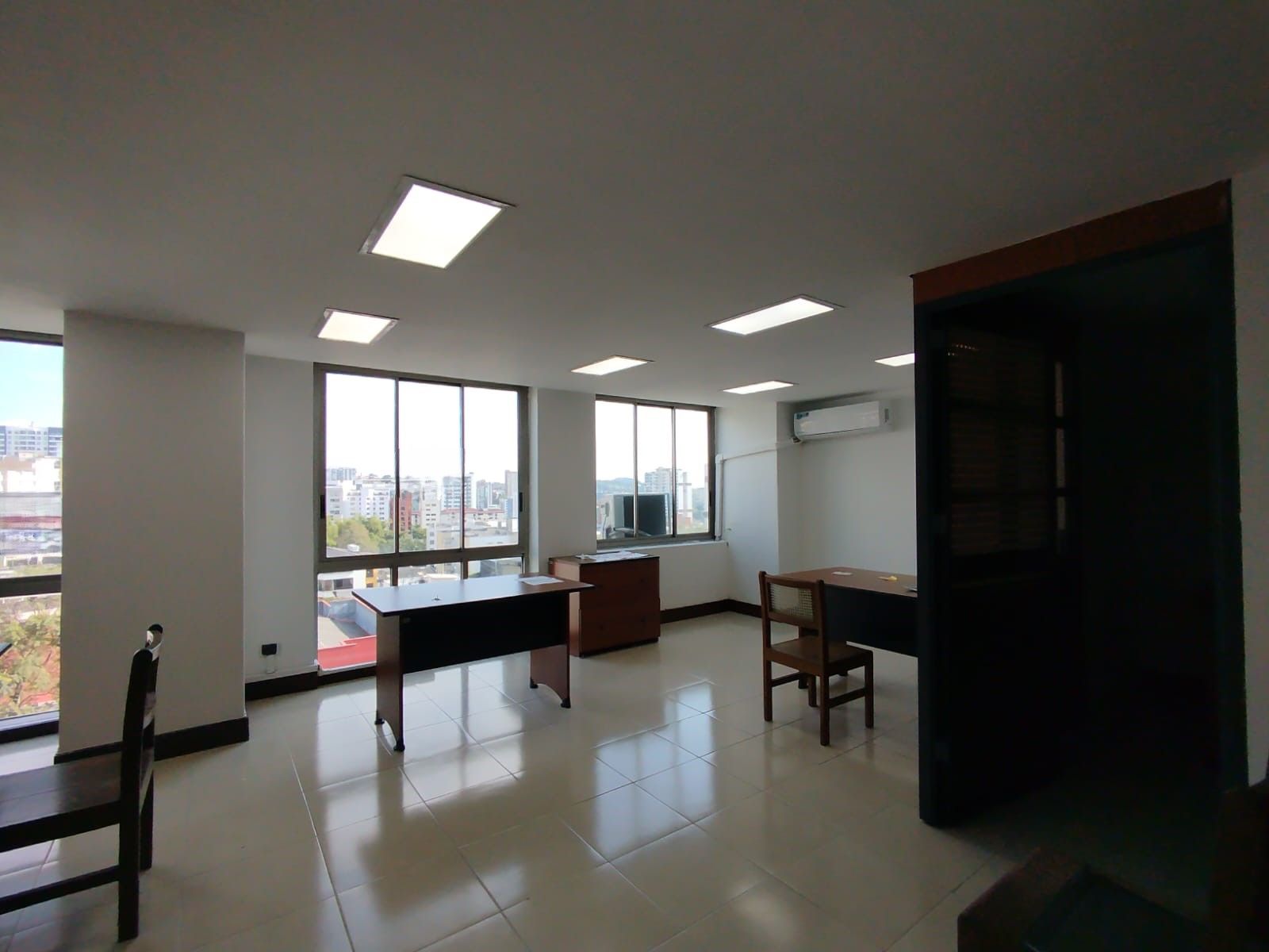 Oficina en arriendo Risaralda Pereira San Jose 51 m2 Habitaciones 0 Baños 1 Garajes 1 Precio $2100000