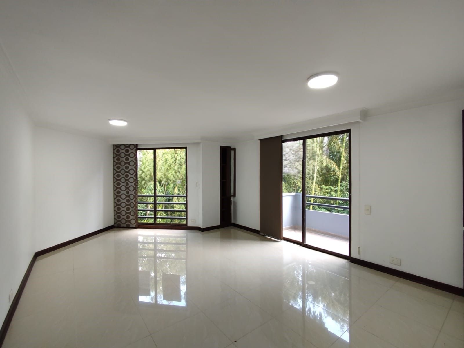 Apartamento en arriendo Risaralda Pereira Los Angeles 98 m2 Habitaciones 3 Baños 2 Garajes 1 Precio $2900000