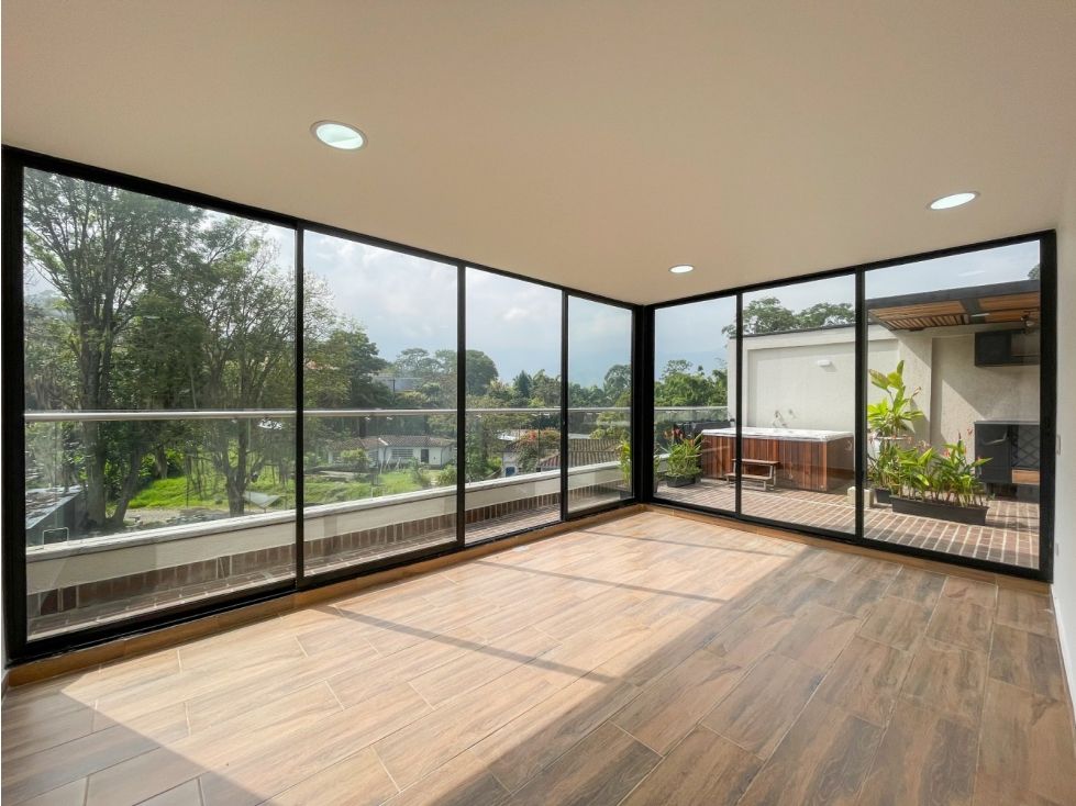 Apartamento en arriendo o venta Antioquia Medellín La Avanzada 157 m2 Habitaciones 3 Baños 4 Garajes 1 Precio venta $1410000000 Precio arriendo $11200000