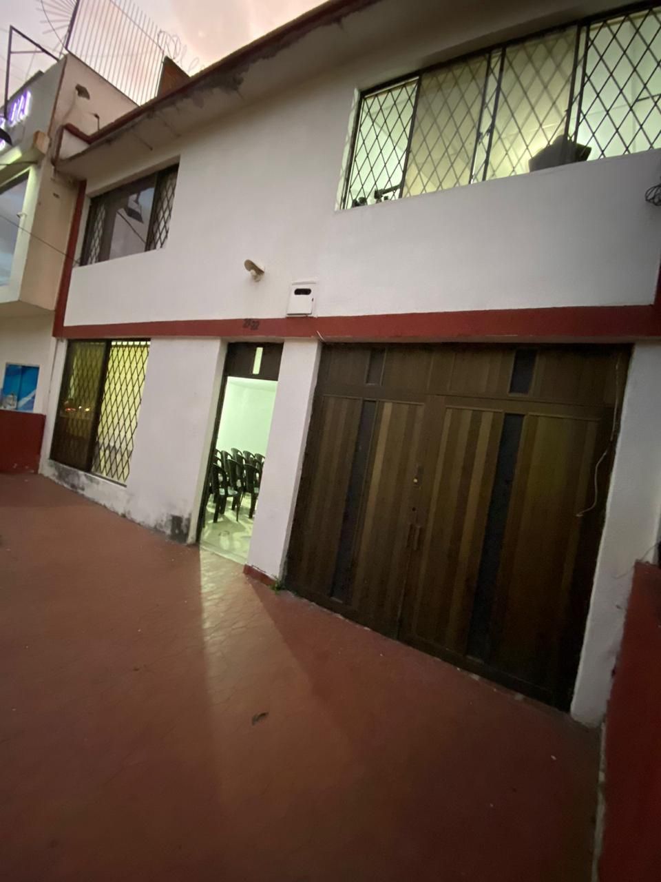 Casa en venta Valle Del Cauca Cali Champagnat 250 m2 Habitaciones 4 Baños 2 Garajes 1 Precio $400000000