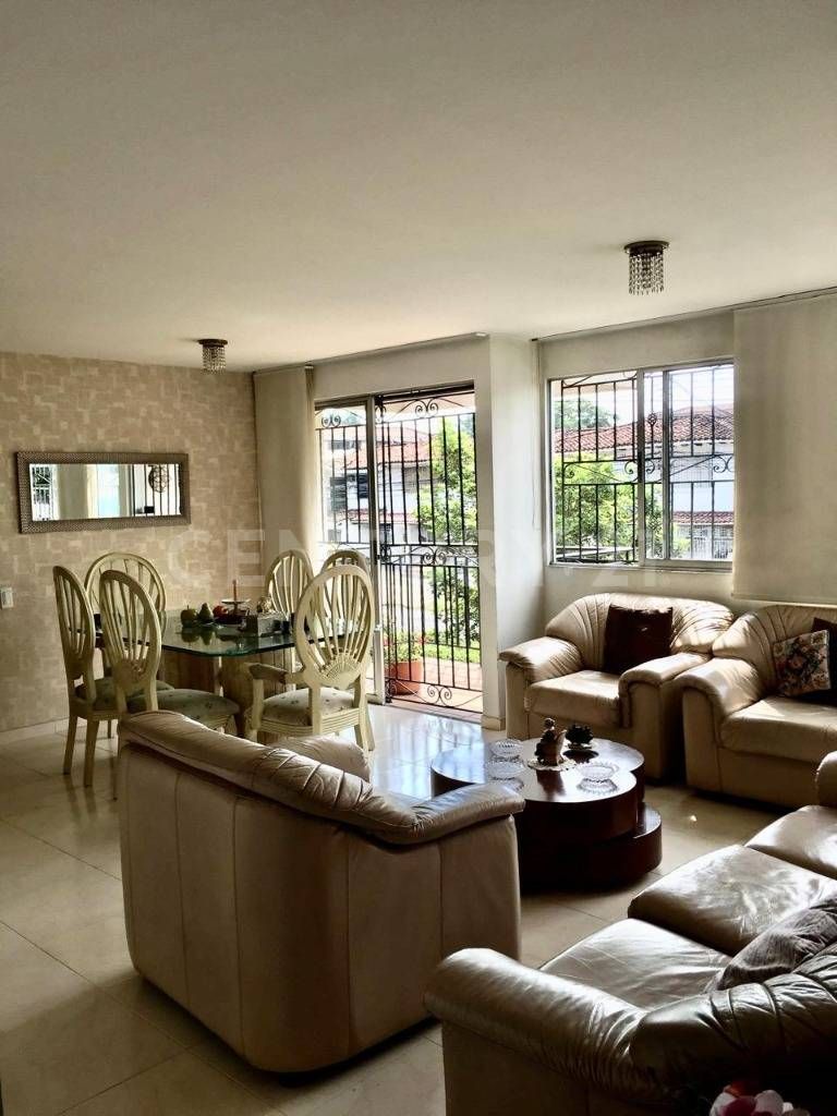 Apartamento en venta Valle Del Cauca Cali Sector La Luisa Bella Suiza 101 m2 Habitaciones 3 Baños 2 Garajes 1 Precio $330000000