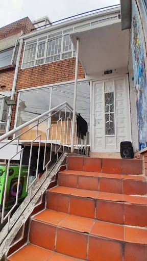 Local en arriendo Cundinamarca Bogotá La Primavera 67 m2 Habitaciones 0 Baños 1 Garajes 0 Precio $2600000