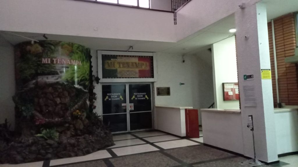 Local en venta Cundinamarca Bogotá Chapinero Central 304 m2 Habitaciones 0 Baños 2 Garajes 1 Precio $1200000000