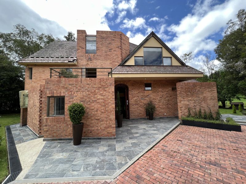 Casa en arriendo Cundinamarca Sopó Sopó 440 m2 Habitaciones 5 Baños 4 Garajes 8 Precio $17500000