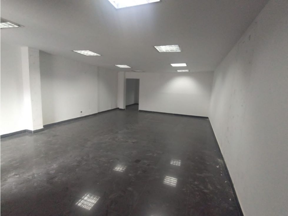 Local en arriendo Atlántico Barranquilla Centro 103 m2 Habitaciones 0 Baños 1 Garajes 1 Precio $2100000