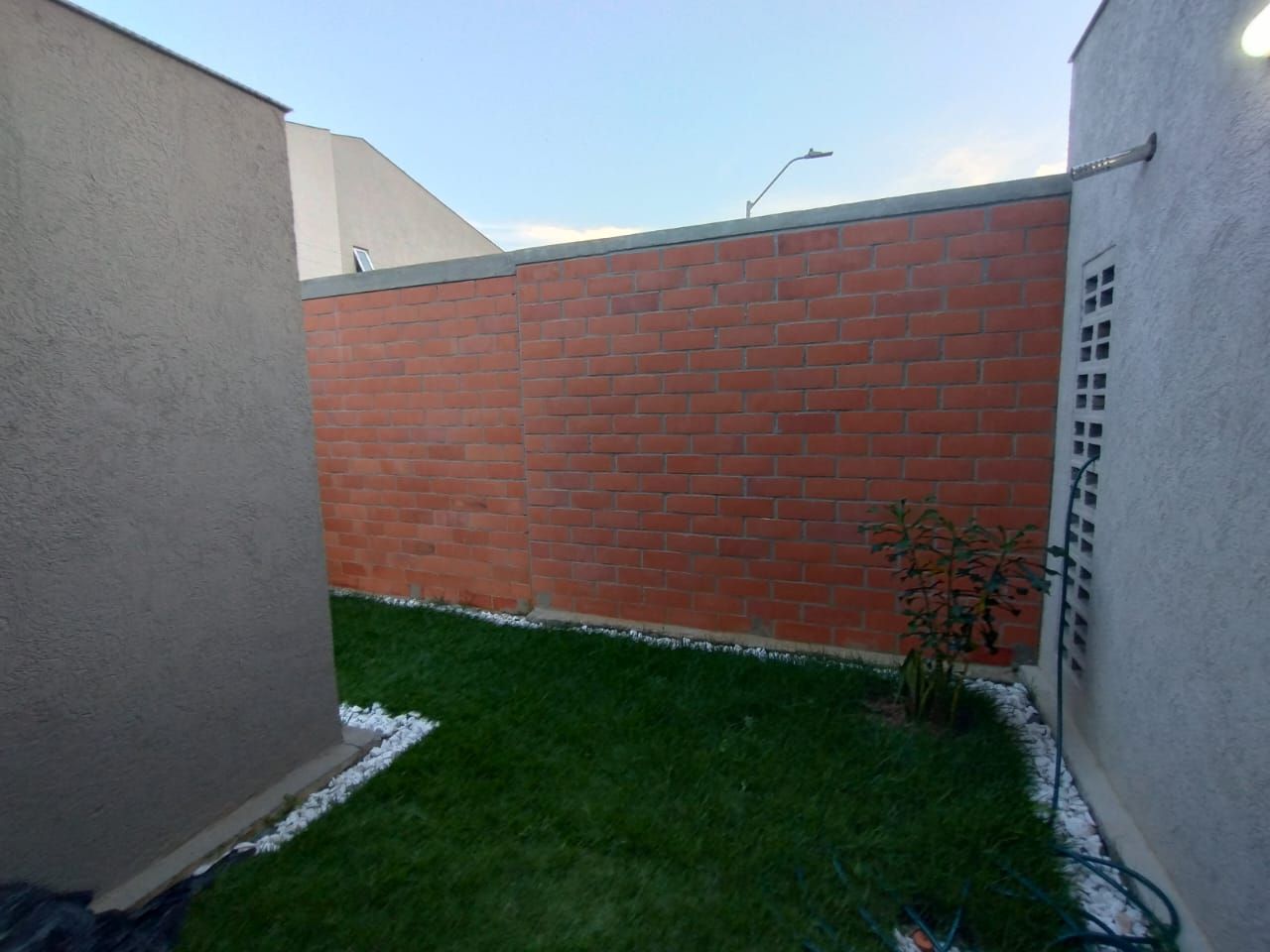 Casa en venta Valle Del Cauca Jamundí Cr Alondra 187 m2 Habitaciones 2 Baños 3 Garajes 2 Precio $600000000