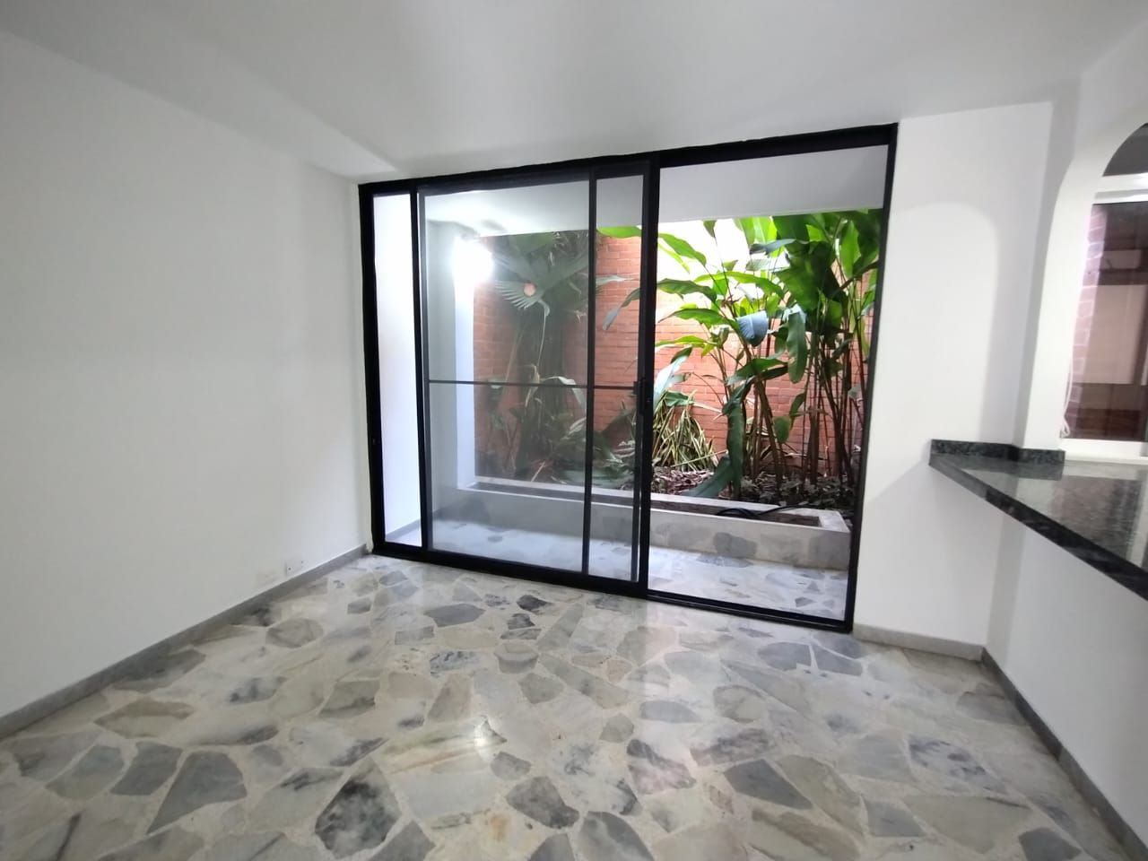 Casa en venta Valle Del Cauca Cali Nueva Tequendama 170 m2 Habitaciones 4 Baños 3 Garajes 2 Precio $650000000