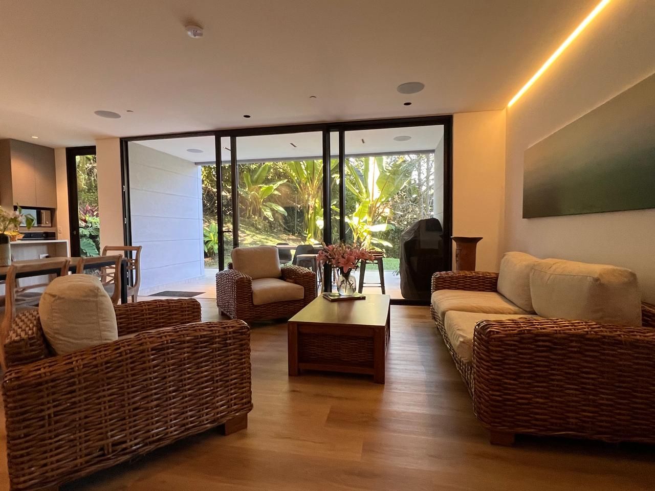 Apartamento en arriendo Antioquia Rionegro Barrio Obrero 215 m2 Habitaciones 3 Baños 4 Garajes 2 Precio $11950000