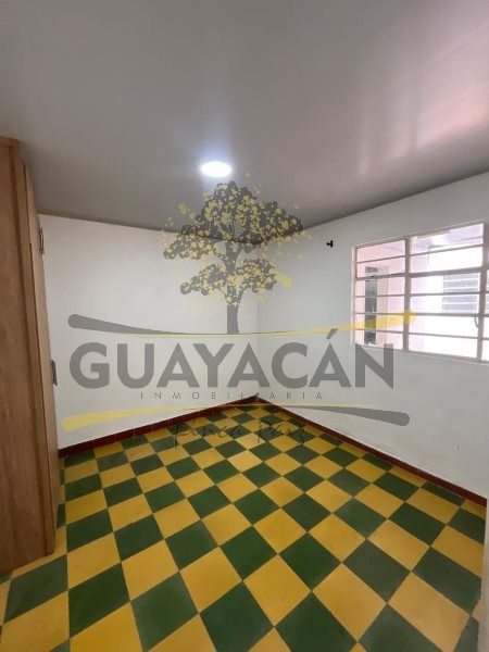 Casa en arriendo Antioquia Medellín Florencia 140 m2 Habitaciones 5 Baños 2 Garajes 0 Precio $2000000