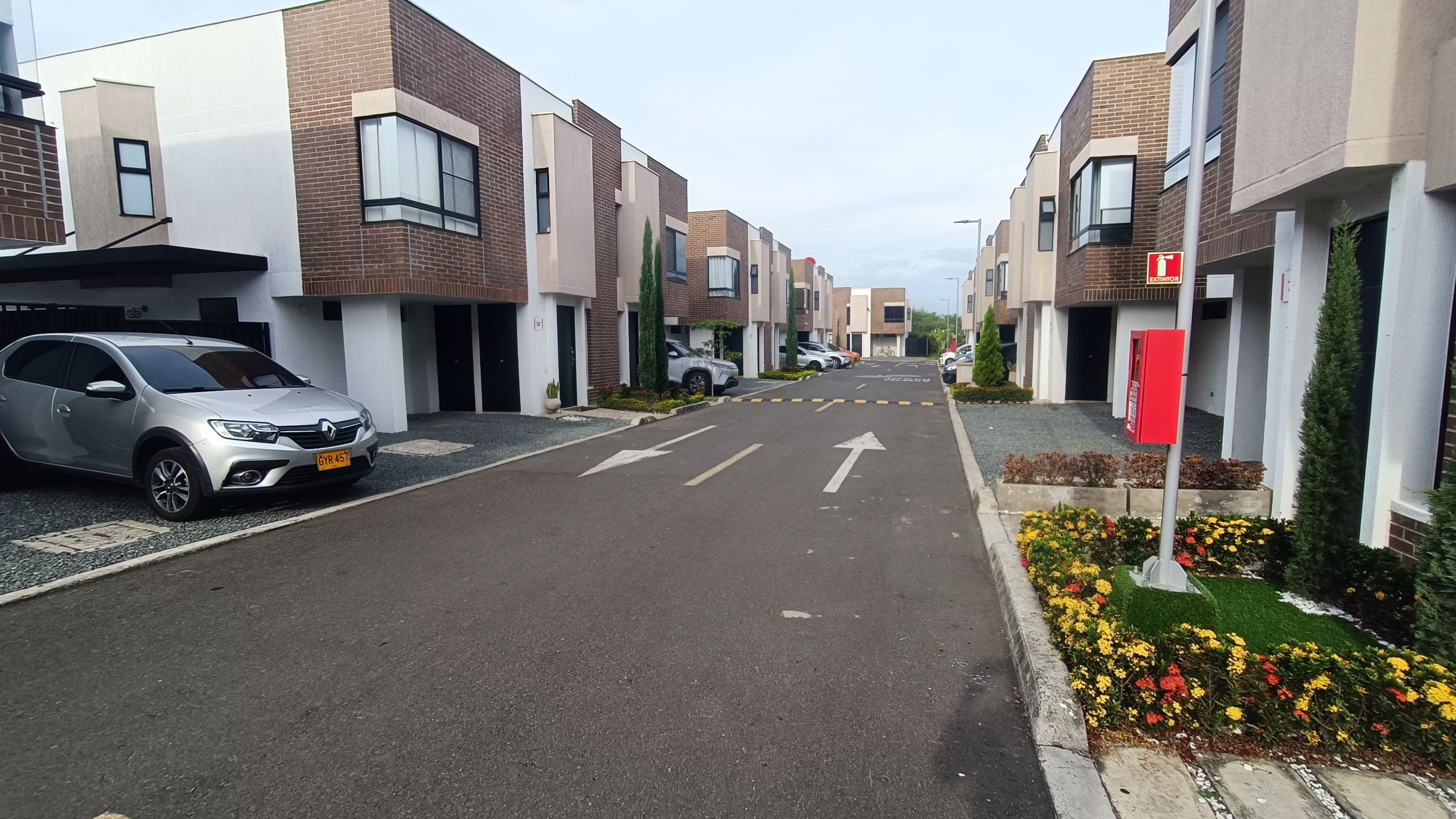 Casa en venta Valle Del Cauca Cali El Cedro 120 m2 Habitaciones 3 Baños 3 Garajes 1 Precio $490000000