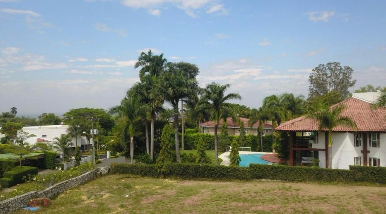 Lote en venta Valle Del Cauca Cali Cali 0 m2 Habitaciones 0 Baños 1 Garajes 0 Precio $1800000000