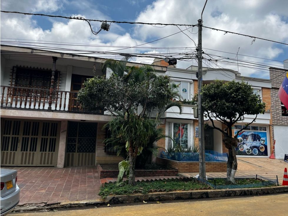 Casa en arriendo o venta Santander Bucaramanga Centro 420 m2 Habitaciones 4 Baños 3 Garajes 1 Precio venta $1300000000 Precio arriendo $6500000
