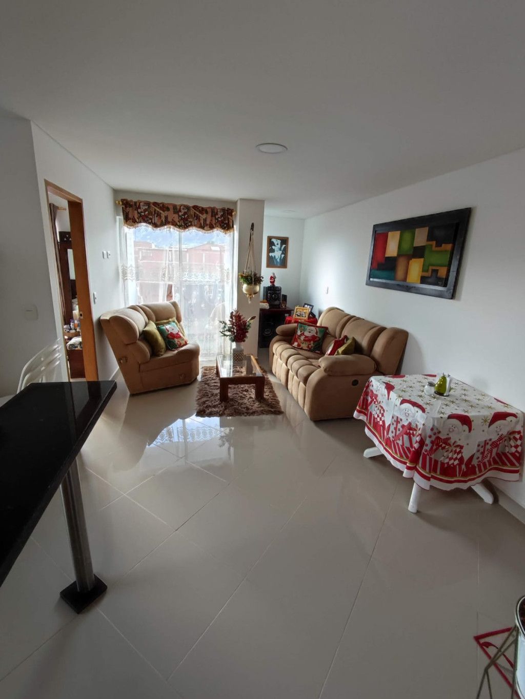 Apartamento en venta Antioquia El Carmen De Viboral La Alhambra 86 m2 Habitaciones 3 Baños 2 Garajes 0 Precio $300000000