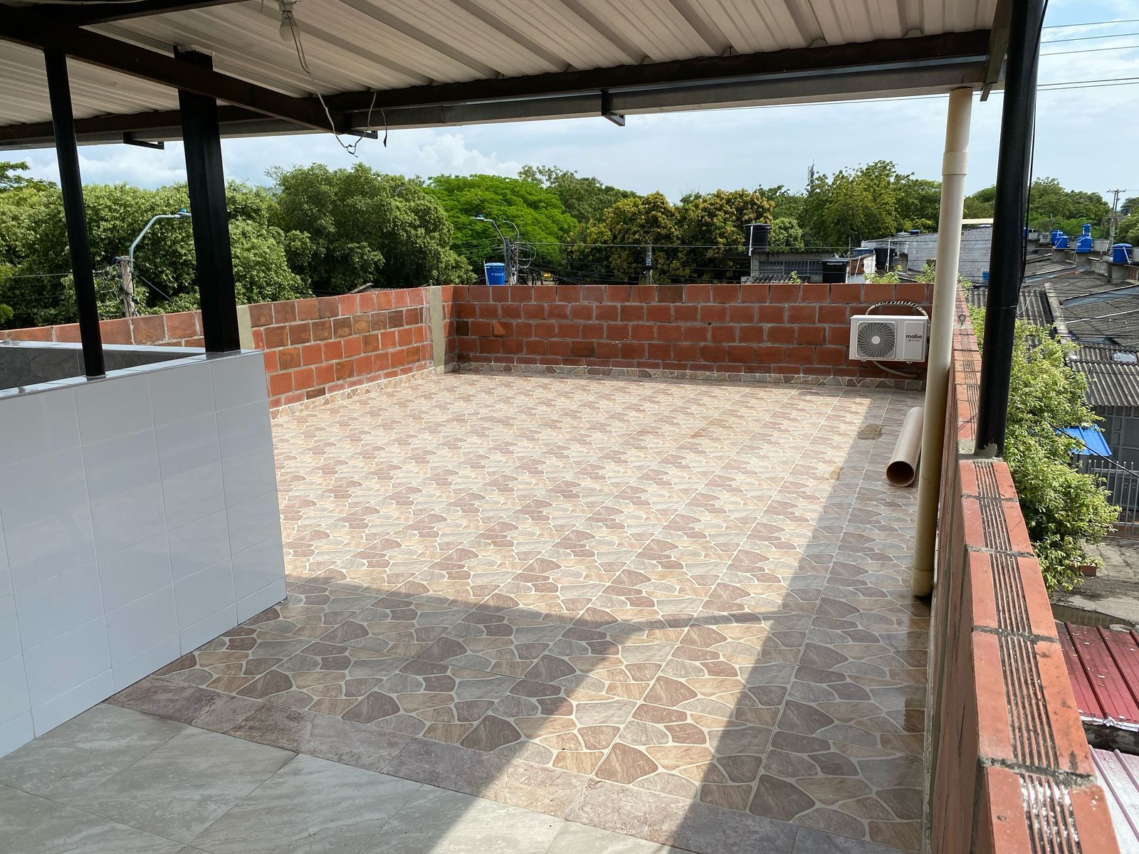 Casa en venta Huila Neiva El Triunfo 210 m2 Habitaciones 6 Baños 4 Garajes 0 Precio $390000000