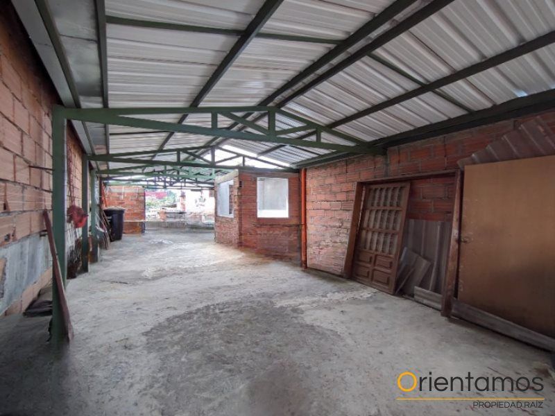 Local en arriendo Antioquia Rionegro Centro 80 m2 Habitaciones 0 Baños 0 Garajes 0 Precio $2500000